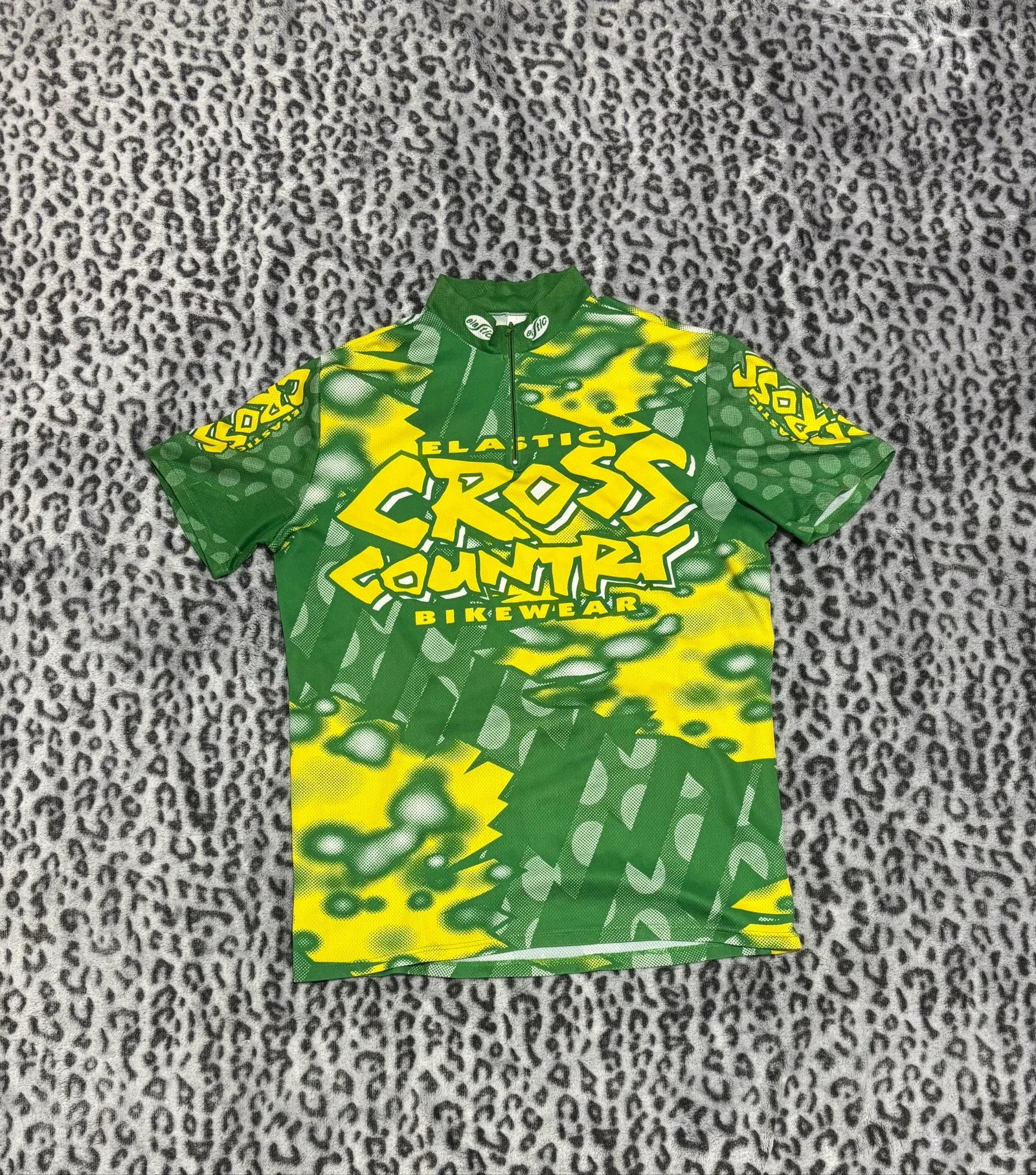 Camiseta de CROSS
